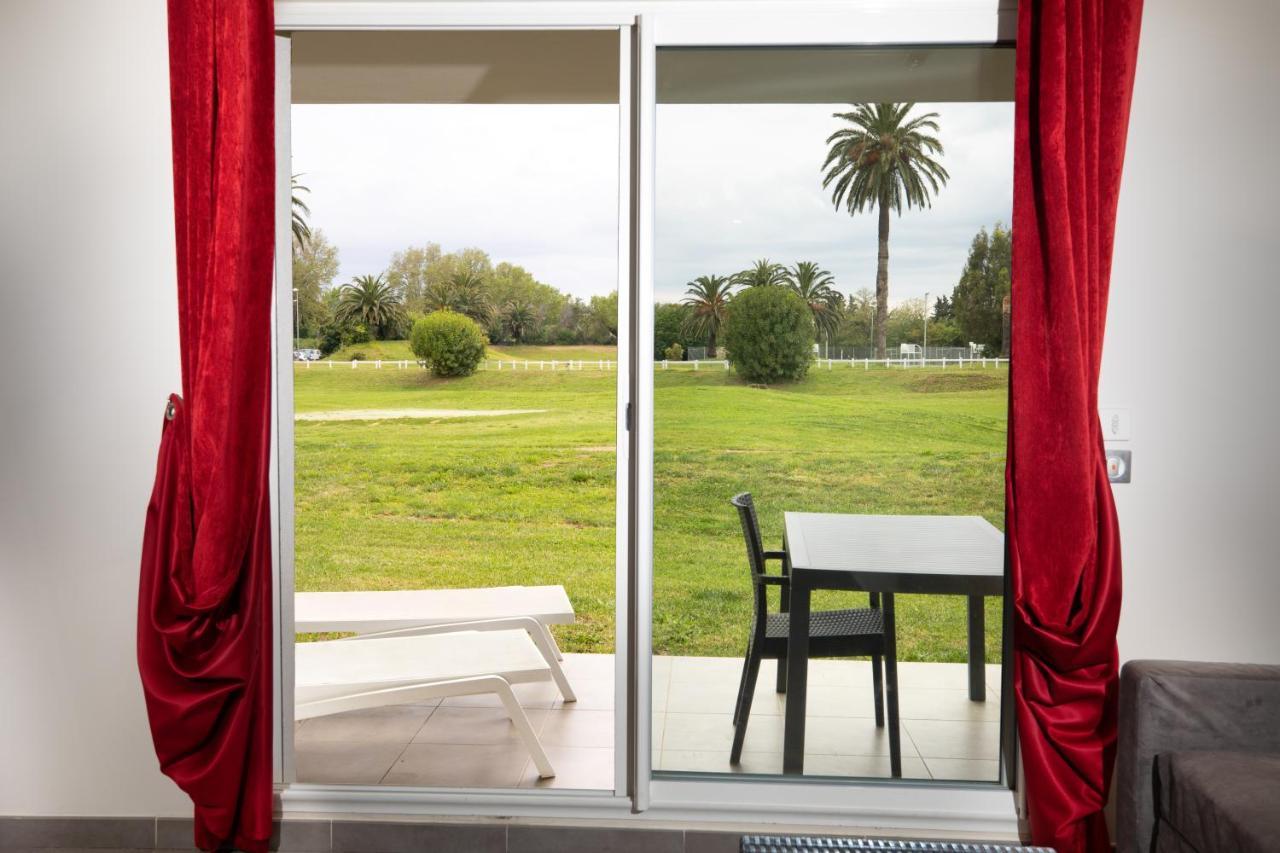 Sowell Residences Les Perles Du Golfe De Saint-Tropez Grimaud Eksteriør billede
