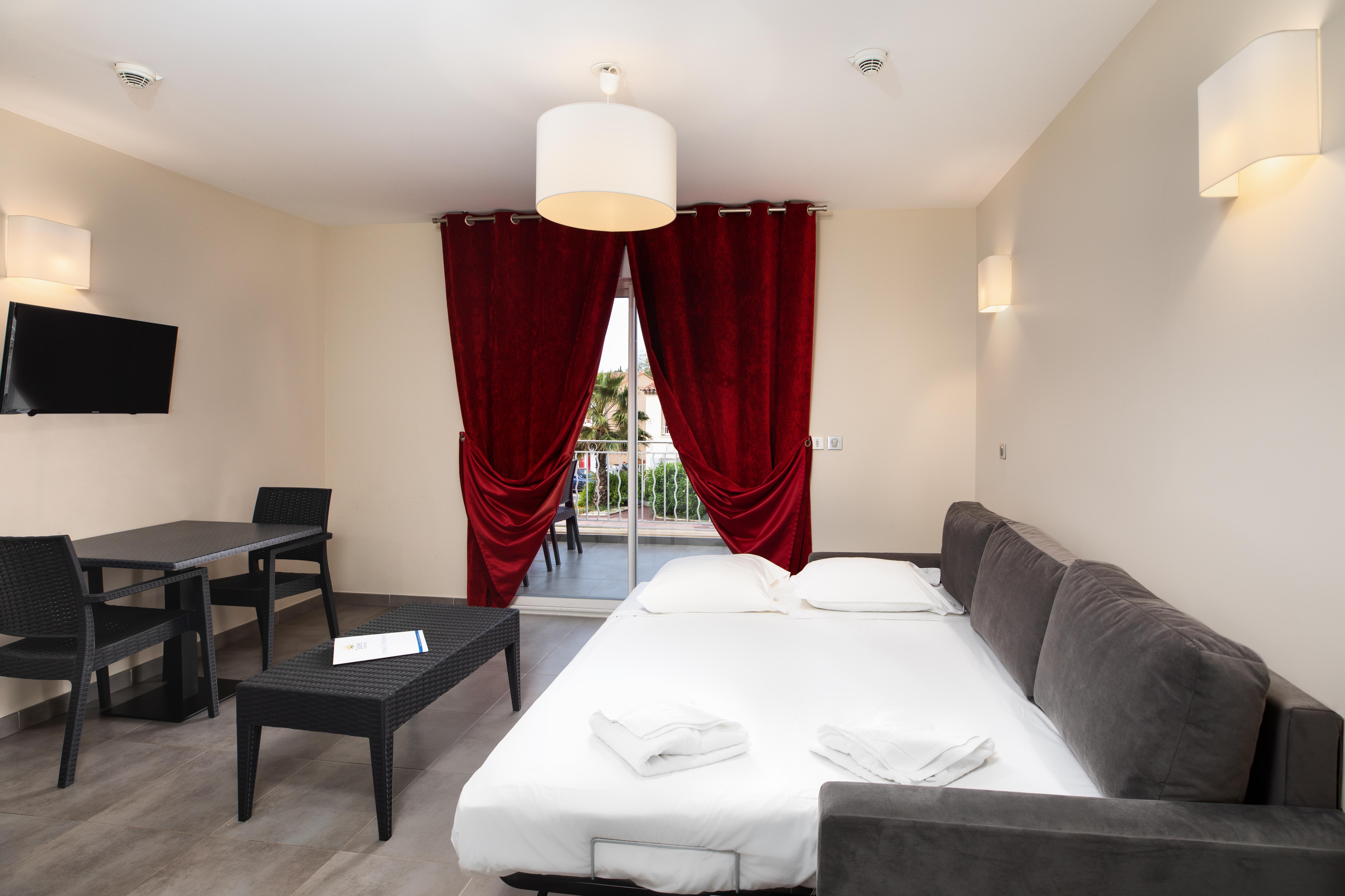Sowell Residences Les Perles Du Golfe De Saint-Tropez Grimaud Eksteriør billede