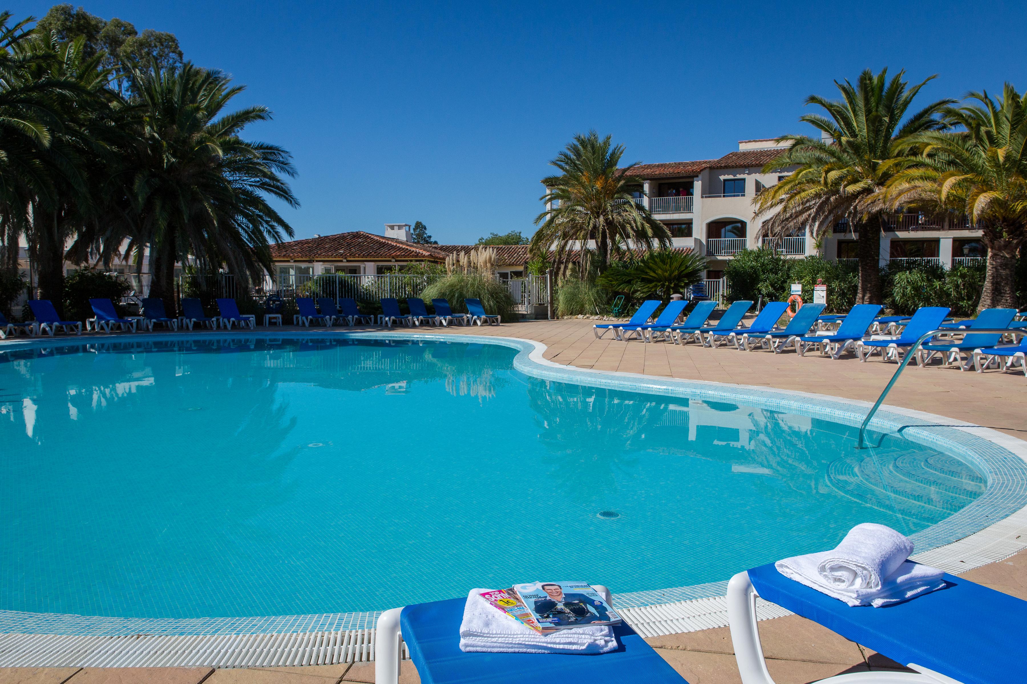 Sowell Residences Les Perles Du Golfe De Saint-Tropez Grimaud Eksteriør billede