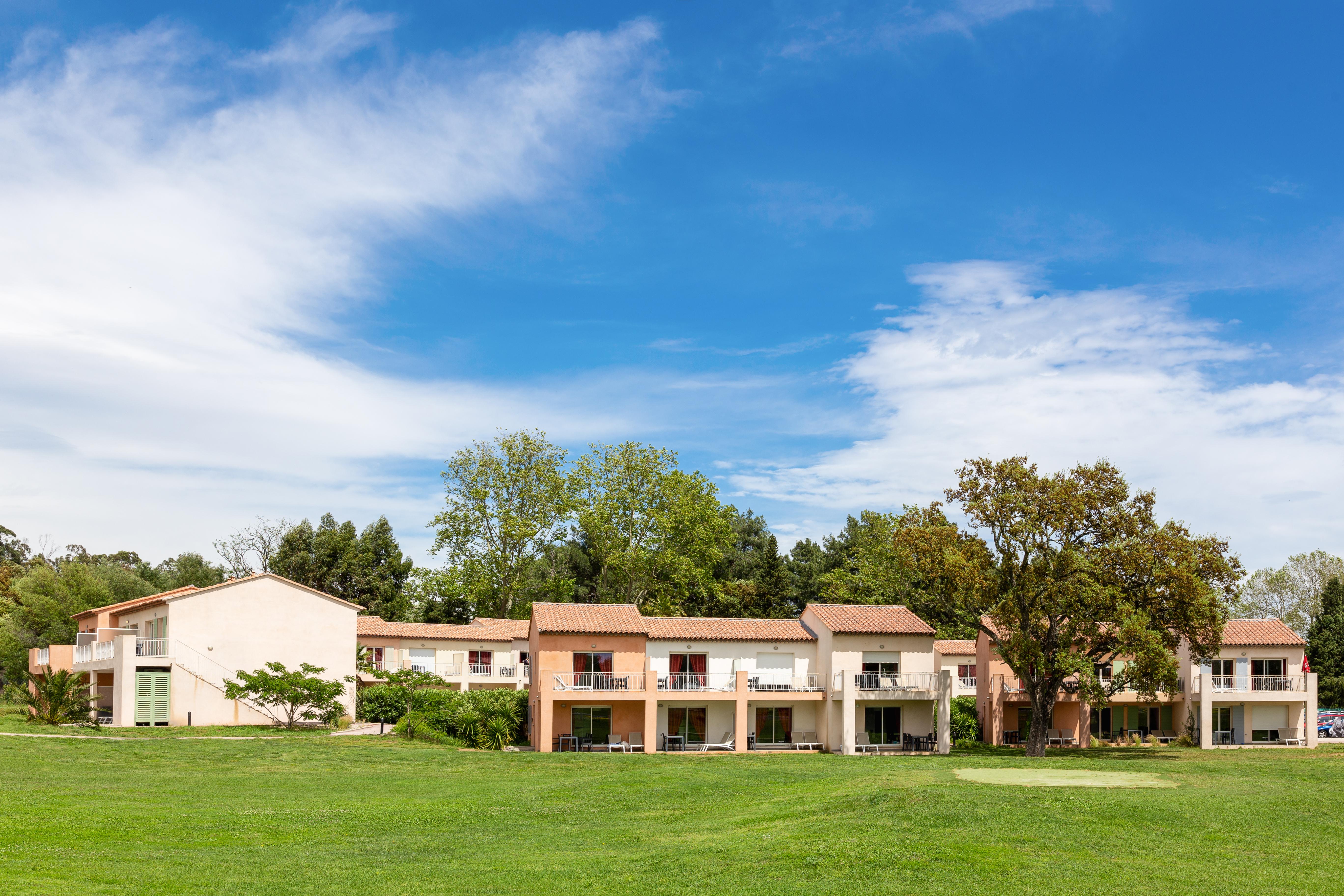Sowell Residences Les Perles Du Golfe De Saint-Tropez Grimaud Eksteriør billede