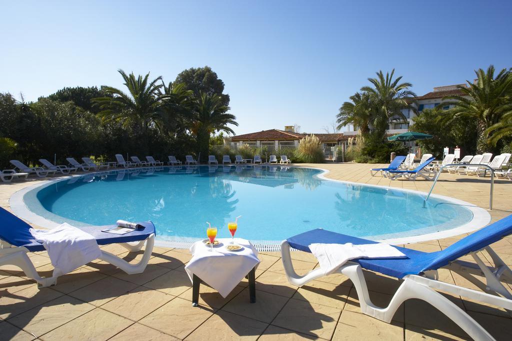 Sowell Residences Les Perles Du Golfe De Saint-Tropez Grimaud Eksteriør billede