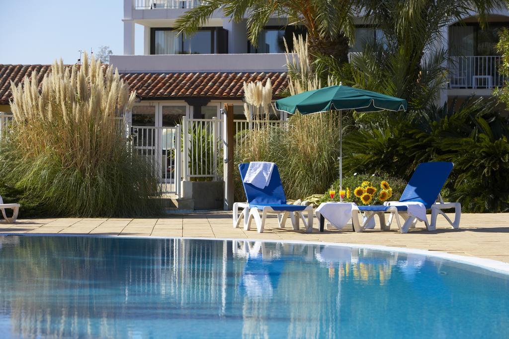 Sowell Residences Les Perles Du Golfe De Saint-Tropez Grimaud Eksteriør billede
